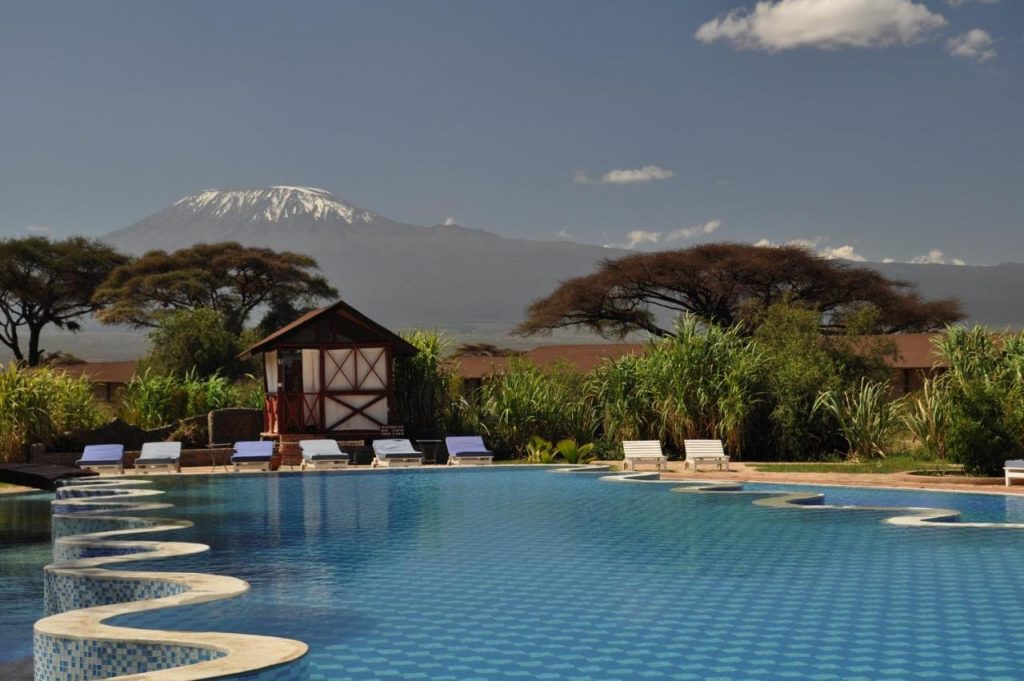 safari-kenia-amboseli-camp-hotel